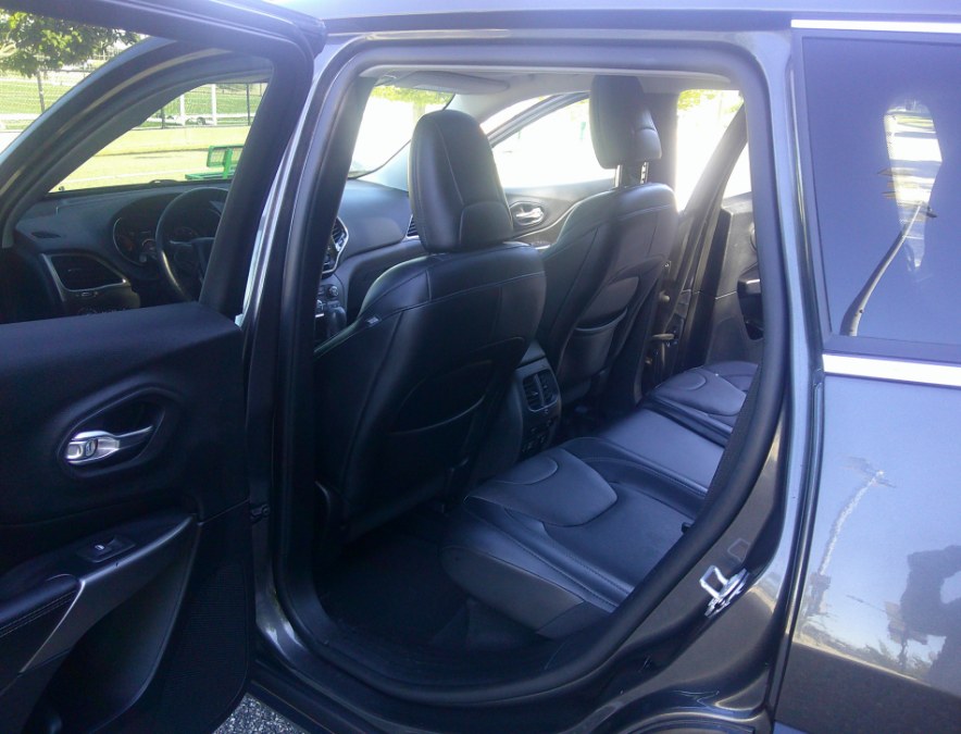 2021 Jeep Cherokee - $16,977