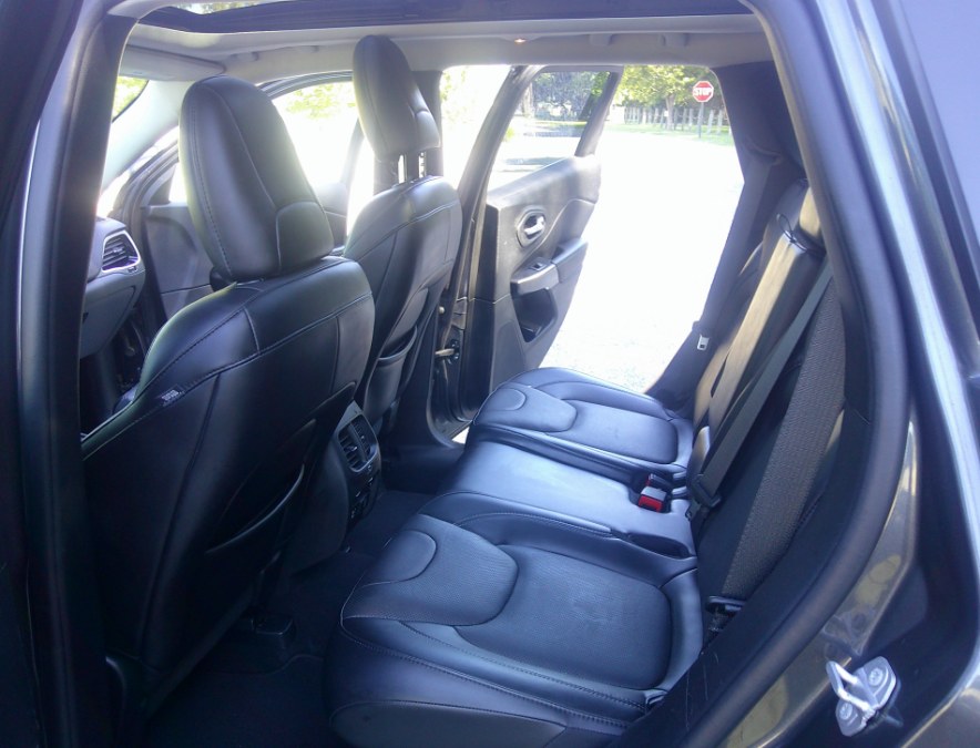 2021 Jeep Cherokee - $16,977