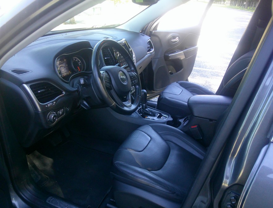 2021 Jeep Cherokee - $16,977