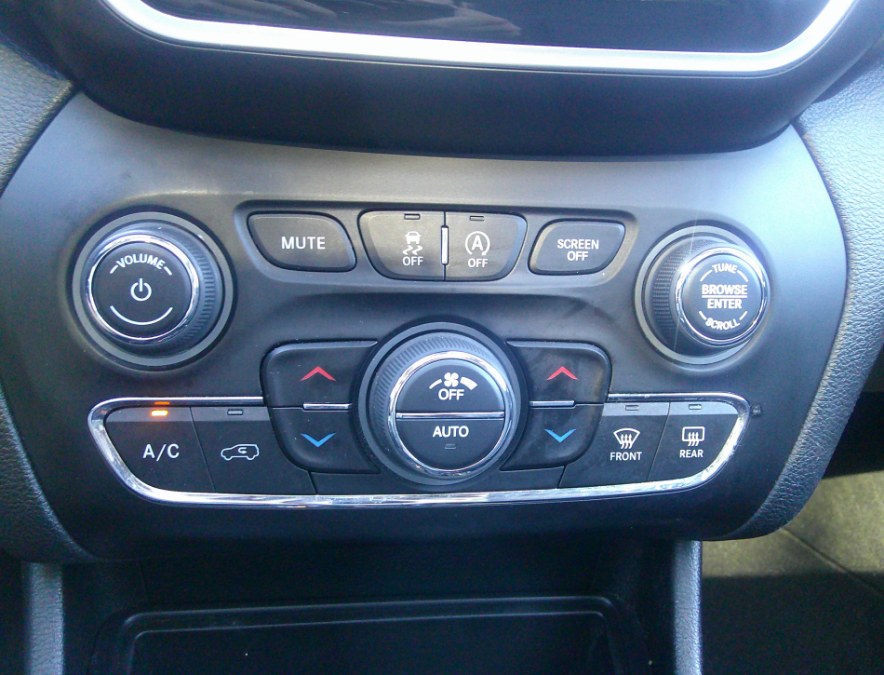 2021 Jeep Cherokee - $16,977