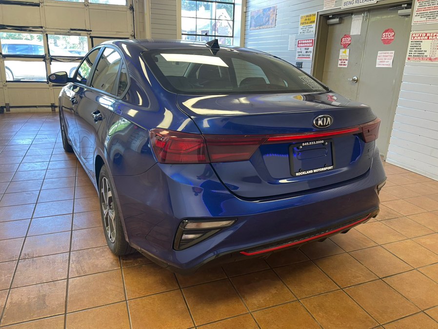 2021 Kia Forte LXS - Photo 15