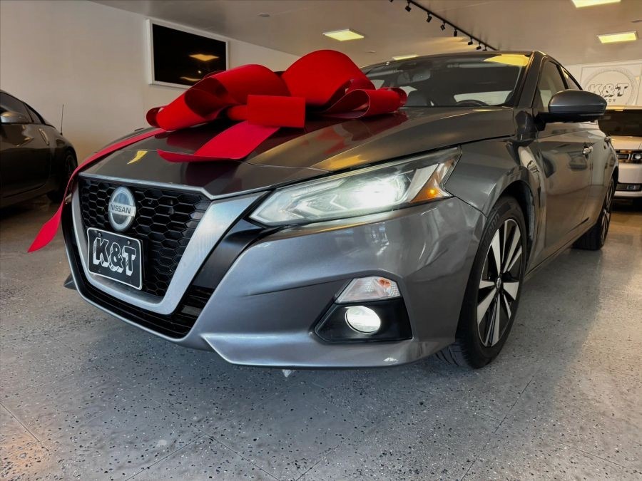 Used 2020 Nissan Altima in Santa Ana, California | K&T Motor LLC. Santa Ana, California