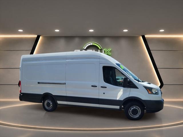 Oxford White 2018 Ford Transit Cargo Van Rear-Wheel Drive Automatic