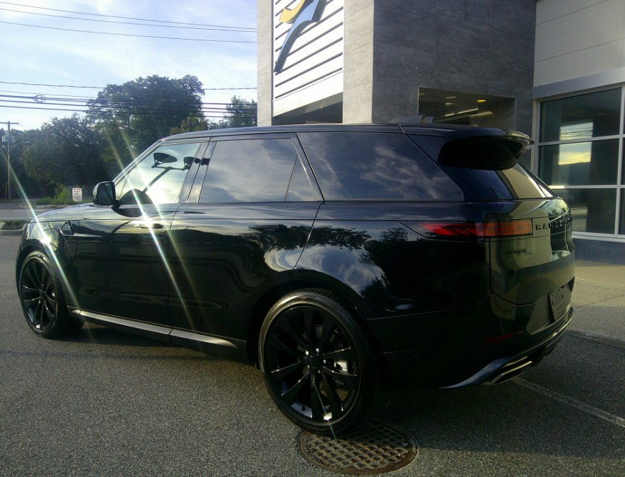 2023 Land Rover Range Rover Sport - $59,977