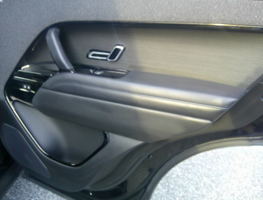 2023 Land Rover Range Rover Sport - $59,977