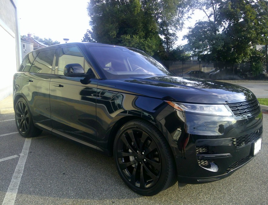 2023 Land Rover Range Rover Sport - $59,977