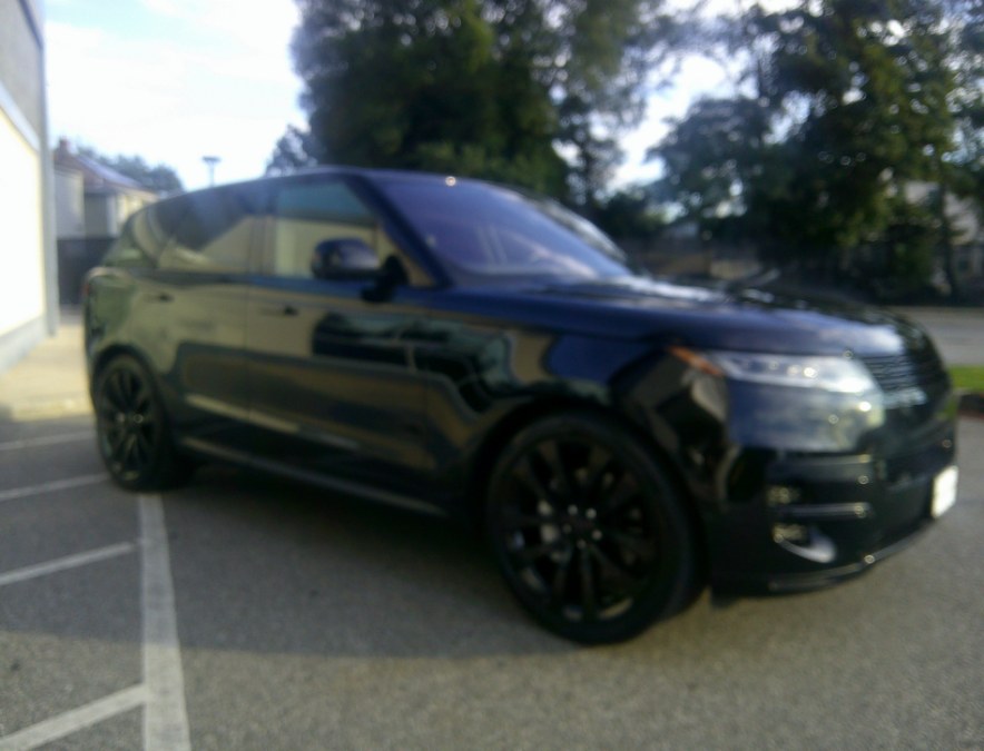2023 Land Rover Range Rover Sport - $59,977