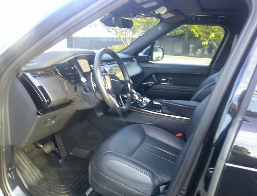 2023 Land Rover Range Rover Sport - $59,977