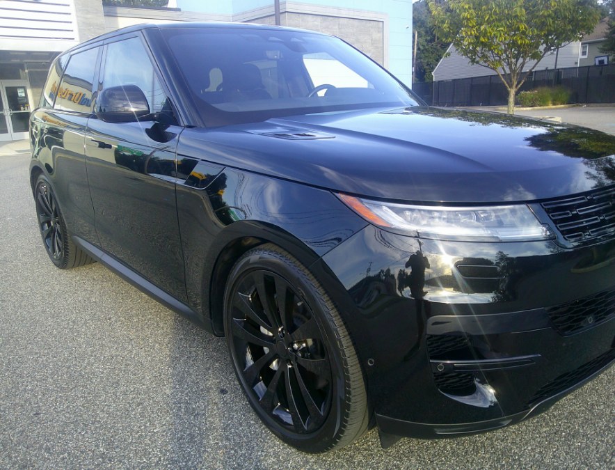 2023 Land Rover Range Rover Sport - $59,977