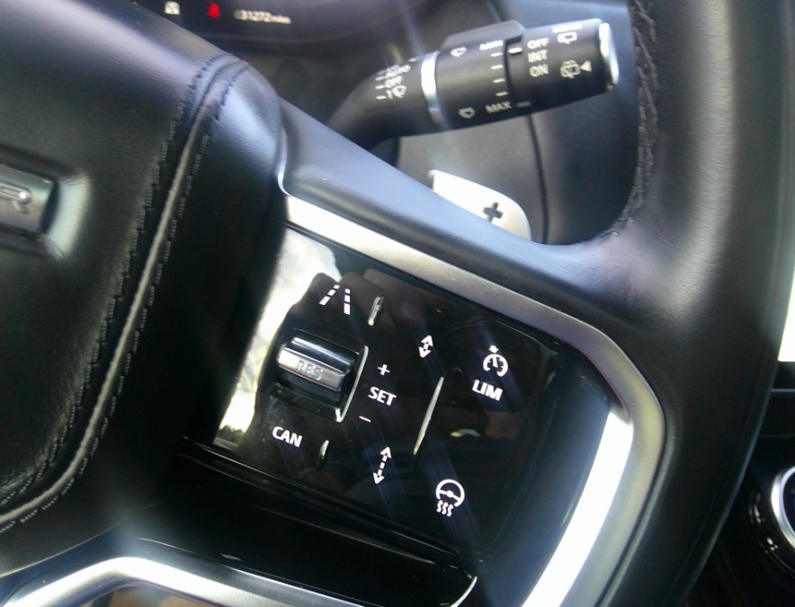 2023 Land Rover Range Rover Sport - $59,977