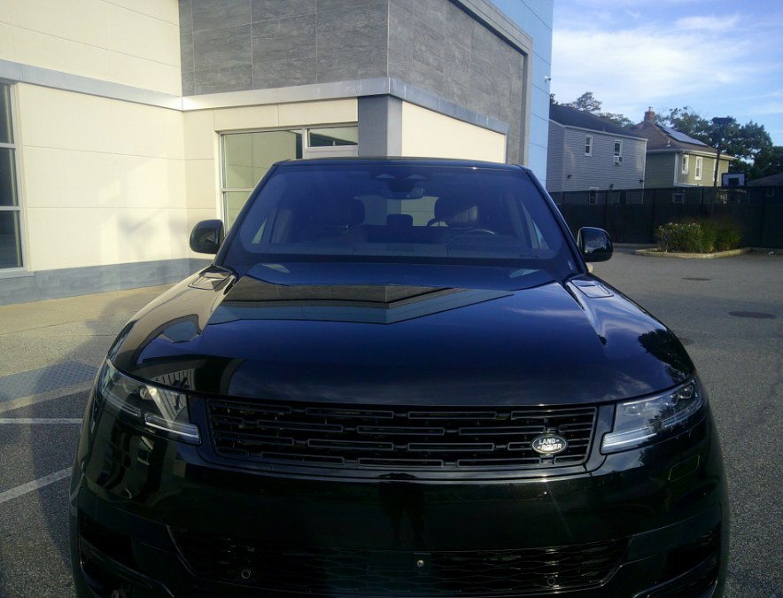 2023 Land Rover Range Rover Sport - $59,977