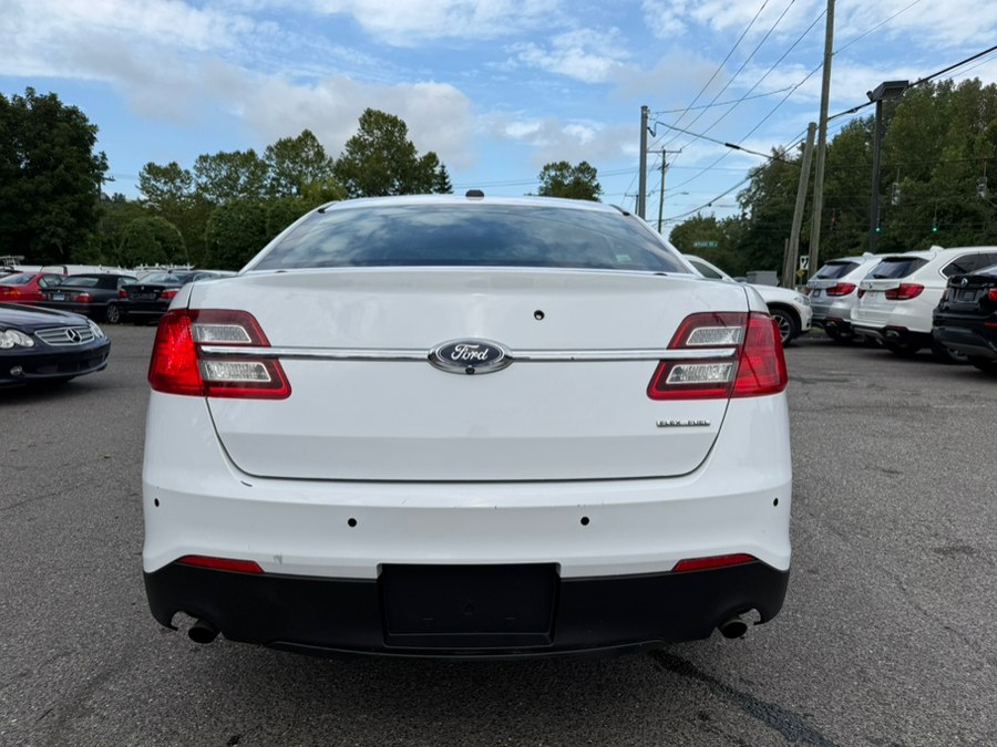 2018 Ford Taurus - Photo 10