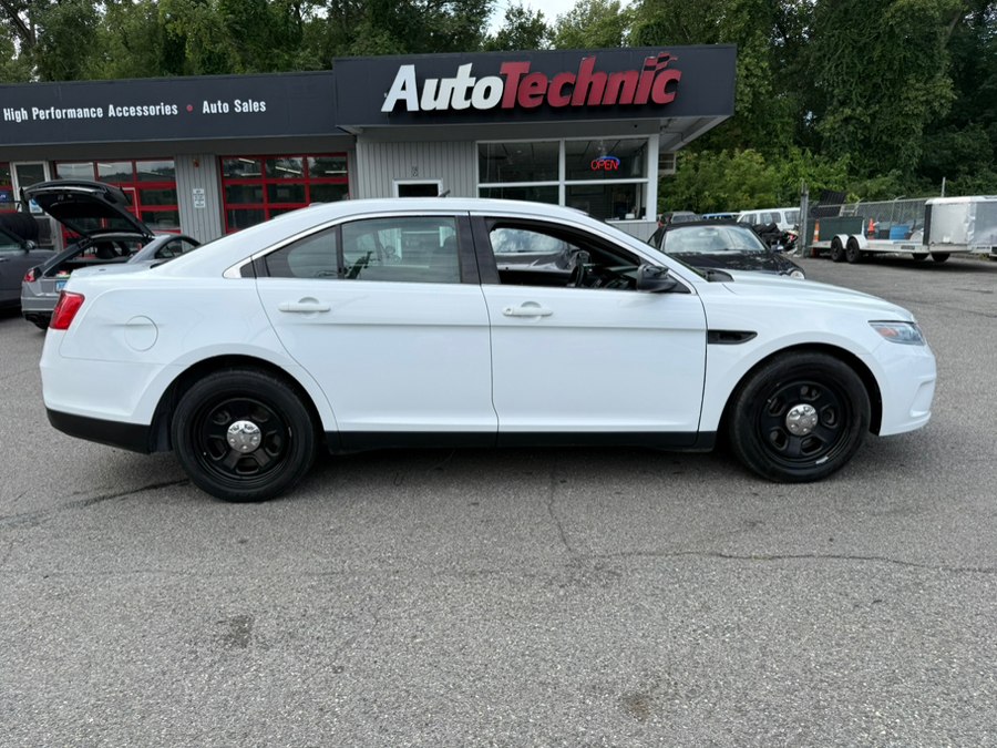 2018 Ford Taurus - Photo 14