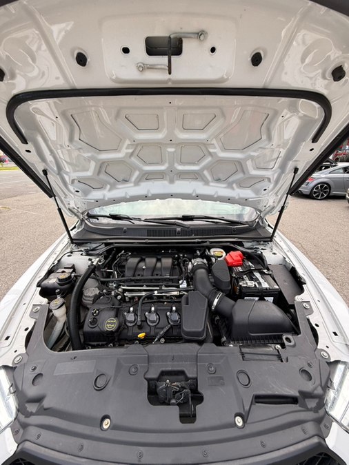 2018 Ford Taurus - Photo 41