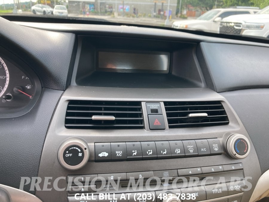 2012 Honda Accord LX - Photo 10