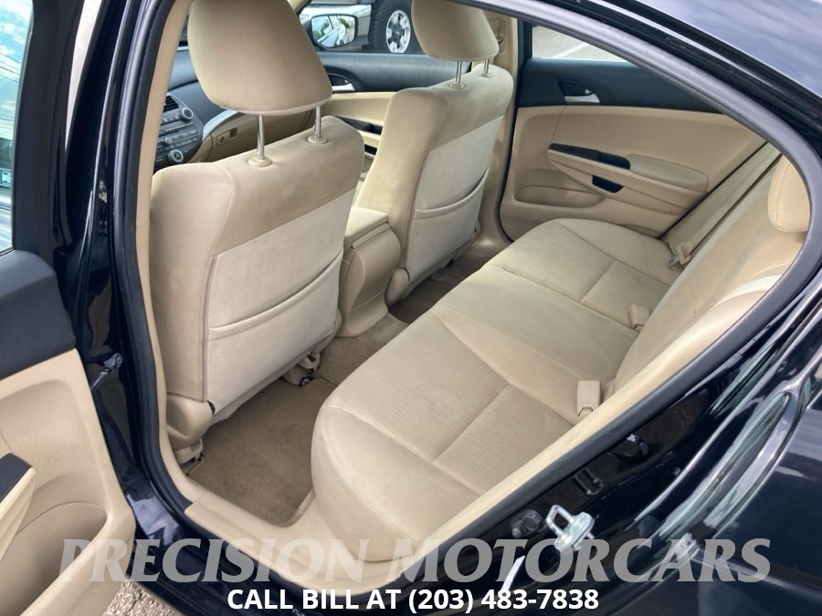 2012 Honda Accord LX - Photo 12