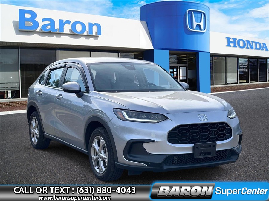 Used 2023 Honda Hr-v in Patchogue, New York | Baron Supercenter. Patchogue, New York