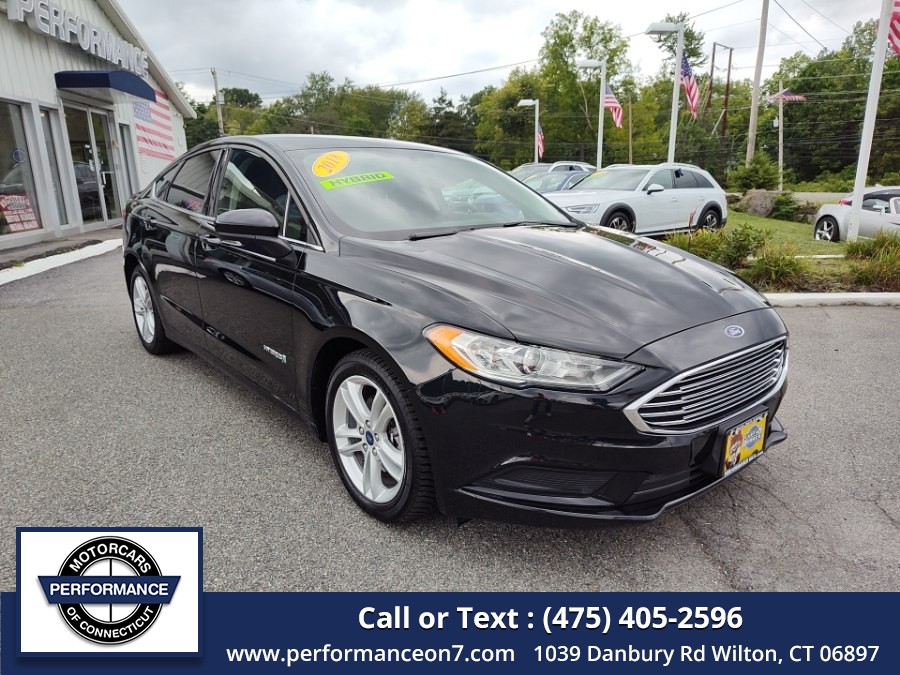 Used 2018 Ford Fusion Hybrid in Wilton, Connecticut | Performance Motor Cars Of Connecticut LLC. Wilton, Connecticut