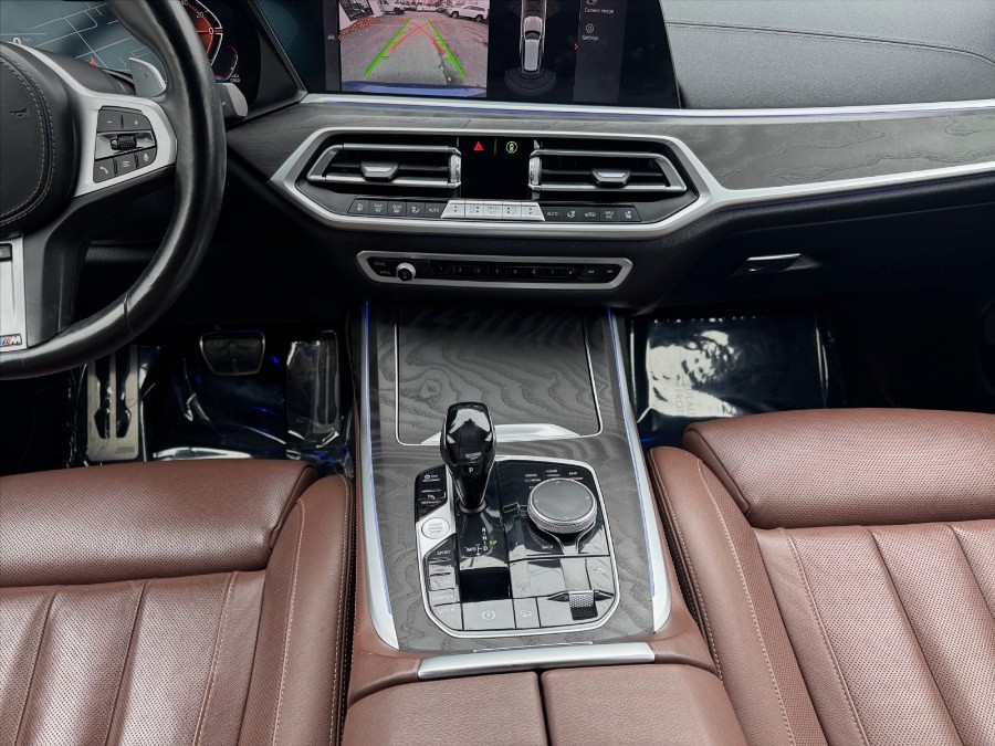 2021 BMW X7 40i - Photo 14