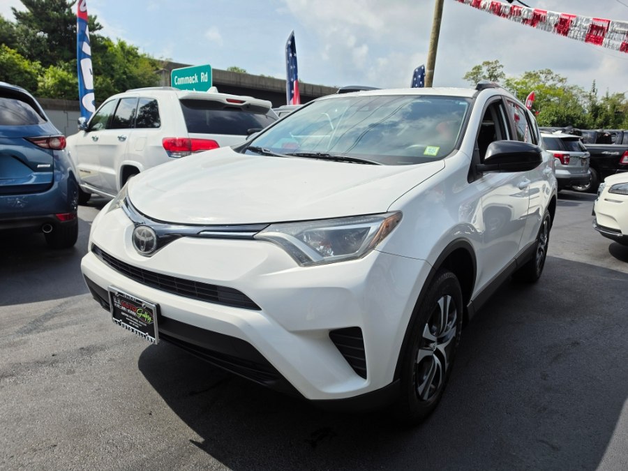 Used 2018 Toyota RAV4 in Islip, New York | L.I. Auto Gallery. Islip, New York