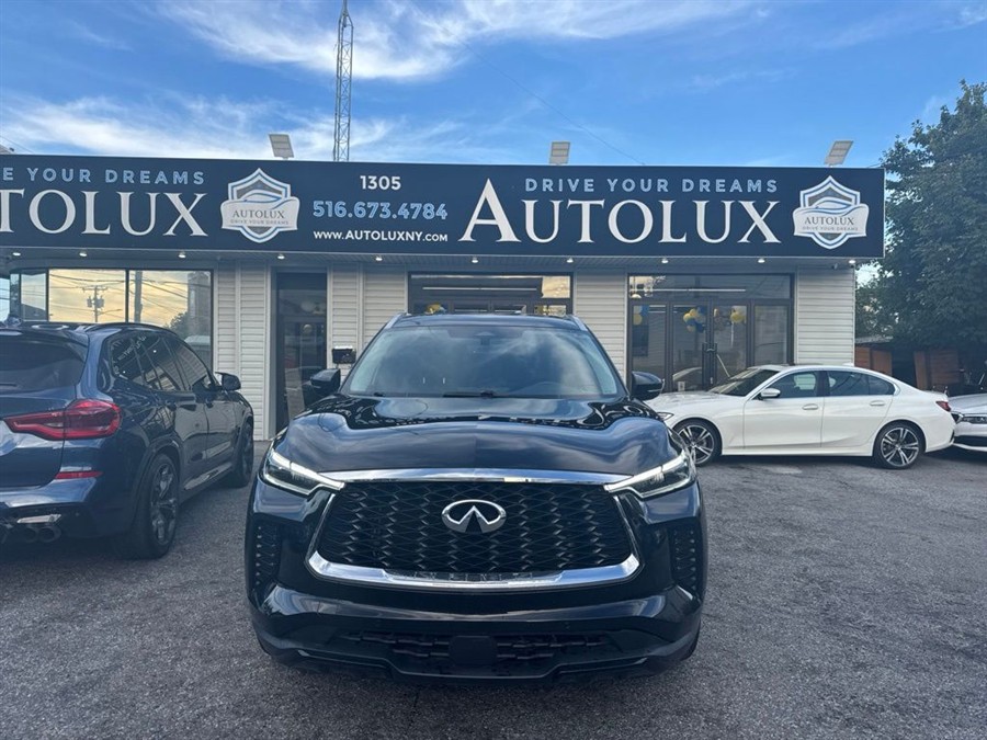 Used 2023 Infiniti Qx60 in Elmont, New York | AutoLux. Elmont, New York
