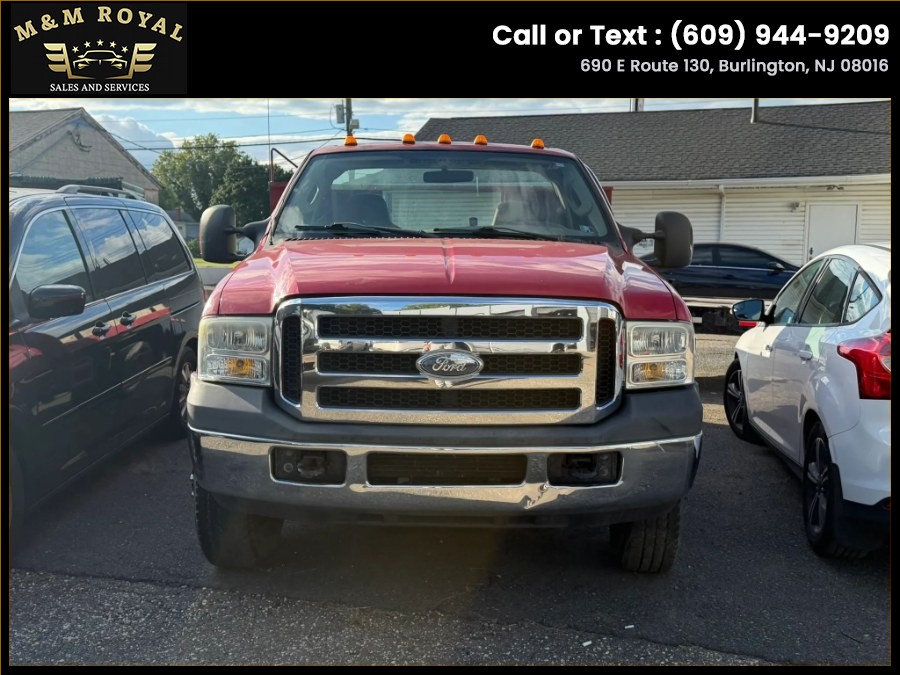 Used 2006 Ford Super Duty F-350 DRW in Burlington, New Jersey | M&M Royal Auto Inc. Burlington, New Jersey