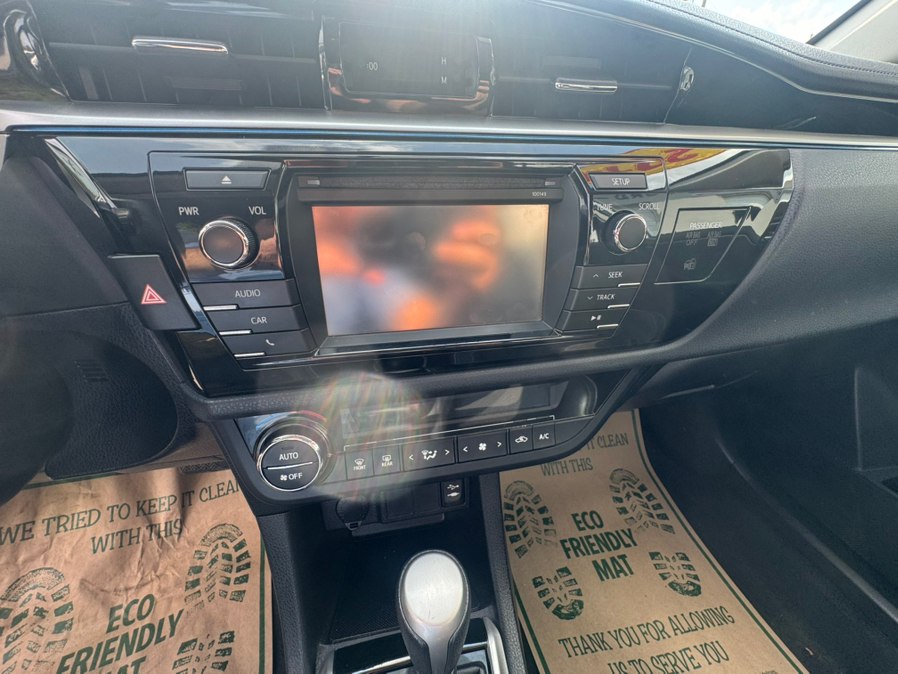 2014 Toyota Corolla S Plus - Photo 15