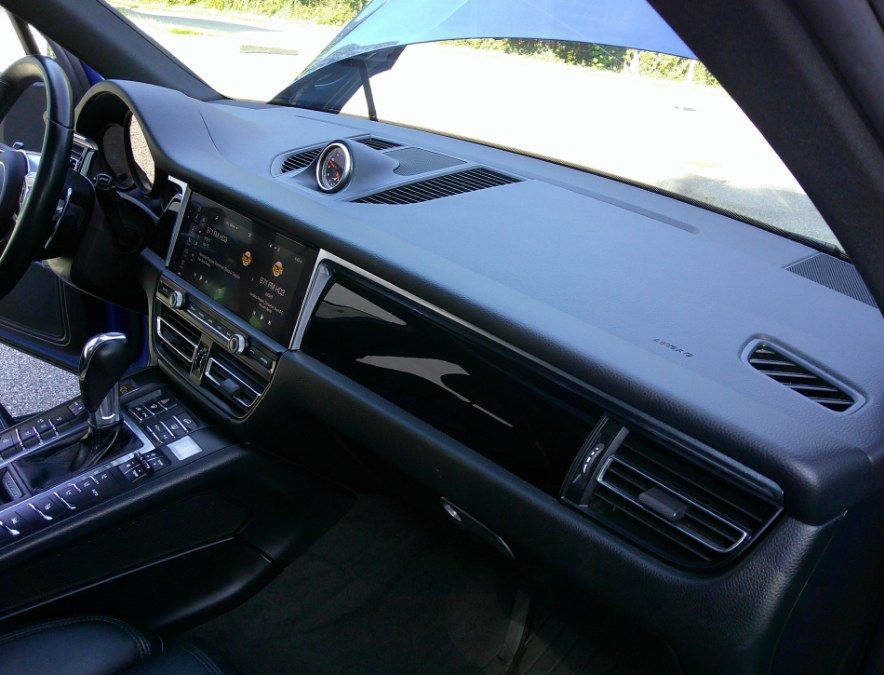 2019 Porsche Macan - $25,977