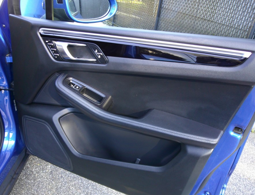 2019 Porsche Macan - $25,977