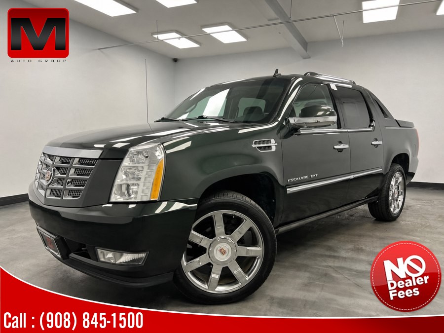 Used 2013 Cadillac Escalade EXT in Elizabeth, New Jersey | M Auto Group. Elizabeth, New Jersey