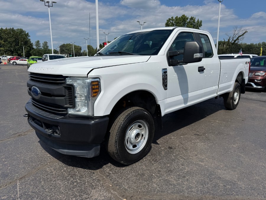 Used 2018 Ford Super Duty F-250 SRW in Ortonville, Michigan | Marsh Auto Sales LLC. Ortonville, Michigan