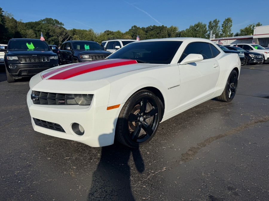 Used 2011 Chevrolet Camaro in Ortonville, Michigan | Marsh Auto Sales LLC. Ortonville, Michigan