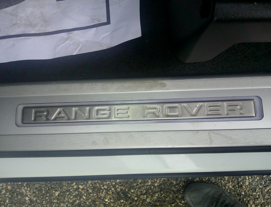 2020 Land Rover Range Rover - $32,477