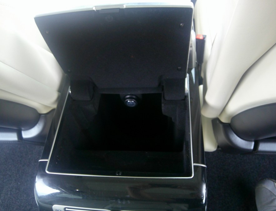 2020 Land Rover Range Rover - $32,477