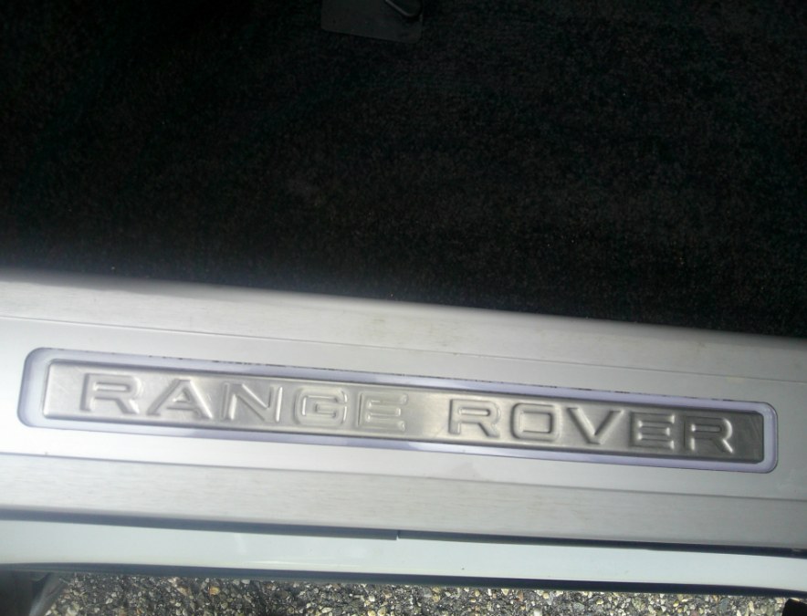 2020 Land Rover Range Rover - $32,477