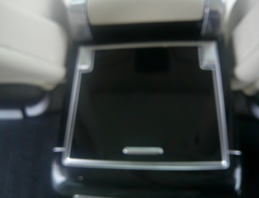 2020 Land Rover Range Rover - $32,477