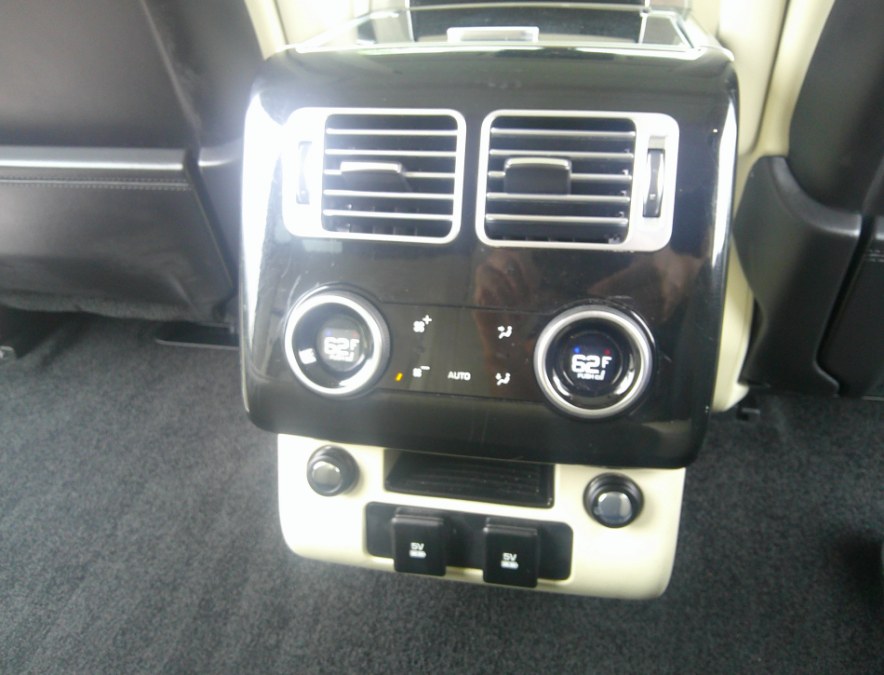 2020 Land Rover Range Rover - $32,477