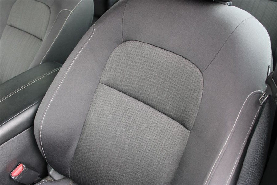 2025 Nissan Altima SV - Photo 9