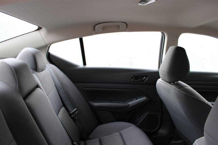 2025 Nissan Altima SV - Photo 23