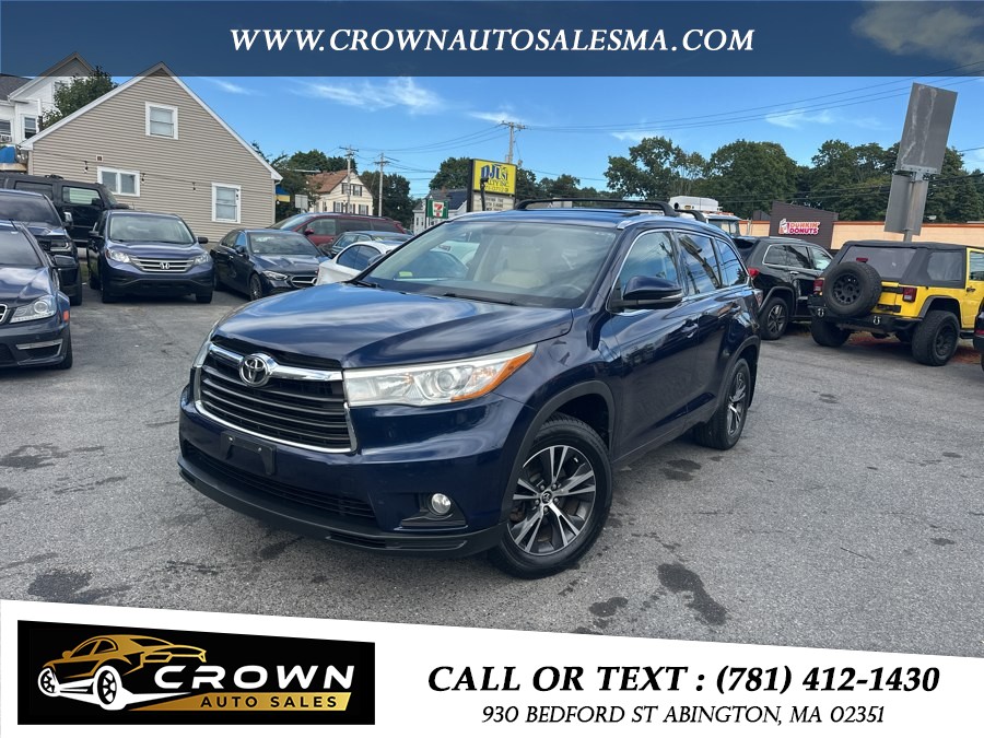 Used 2016 Toyota Highlander in Abington, Massachusetts | Crown Auto Sales. Abington, Massachusetts