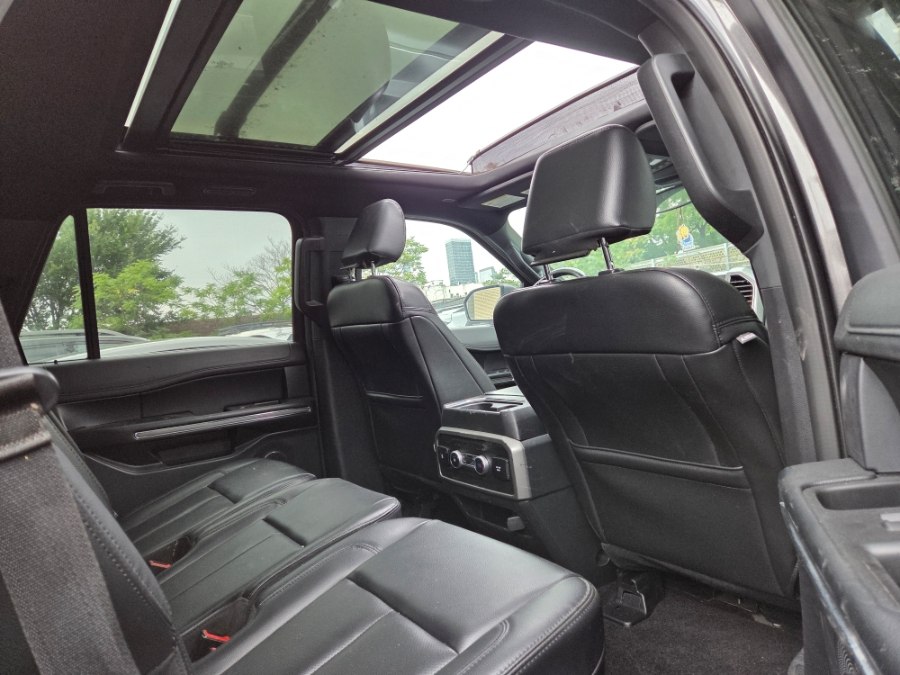 Used 2021 Ford Expedition in Long Island City, New York | Luxury Of Queens. Long Island City, New York