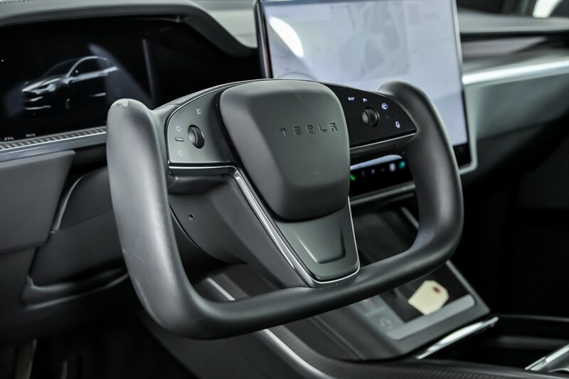 2023 Tesla Model X Plaid - Photo 18