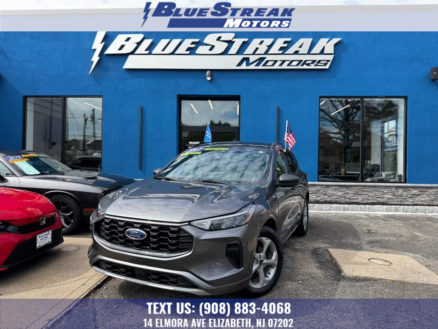 Used 2023 Ford Escape in Elizabeth, New Jersey | Blue Streak Motors. Elizabeth, New Jersey