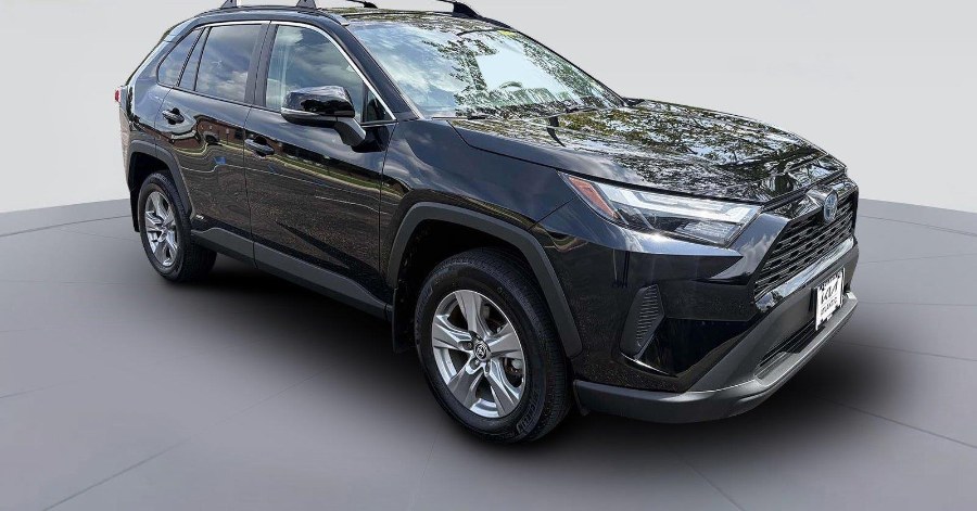 Used 2023 Toyota RAV4 in West Islip, New York | Limitless Motors. West Islip, New York