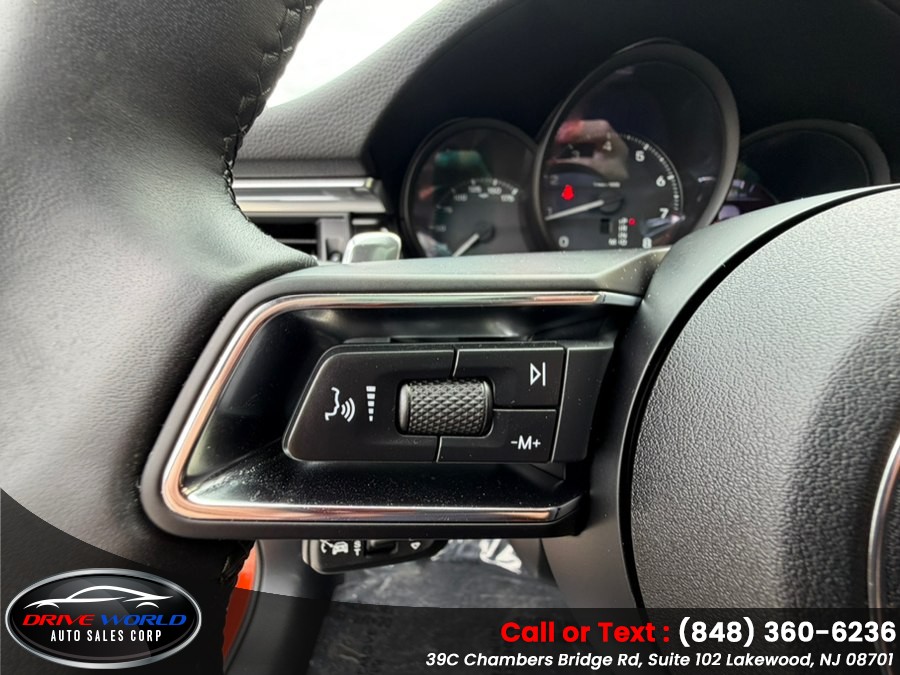 2025 Porsche Macan Base - Photo 33