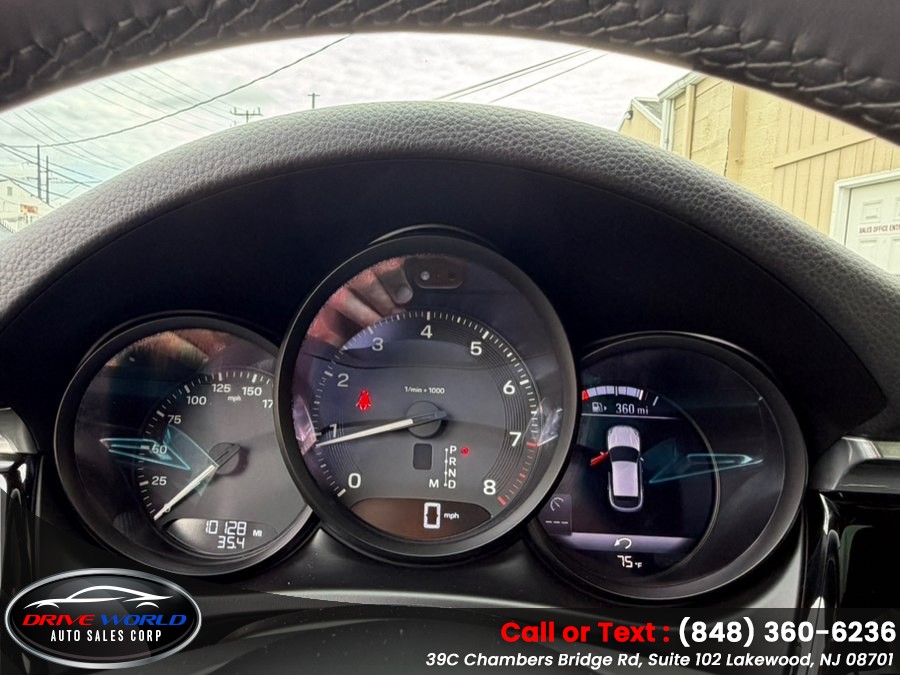 2025 Porsche Macan Base - Photo 42