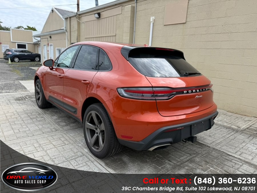 2025 Porsche Macan Base - Photo 10