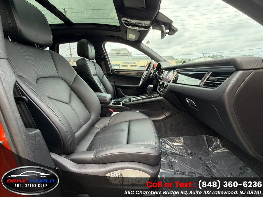 2025 Porsche Macan Base - Photo 59