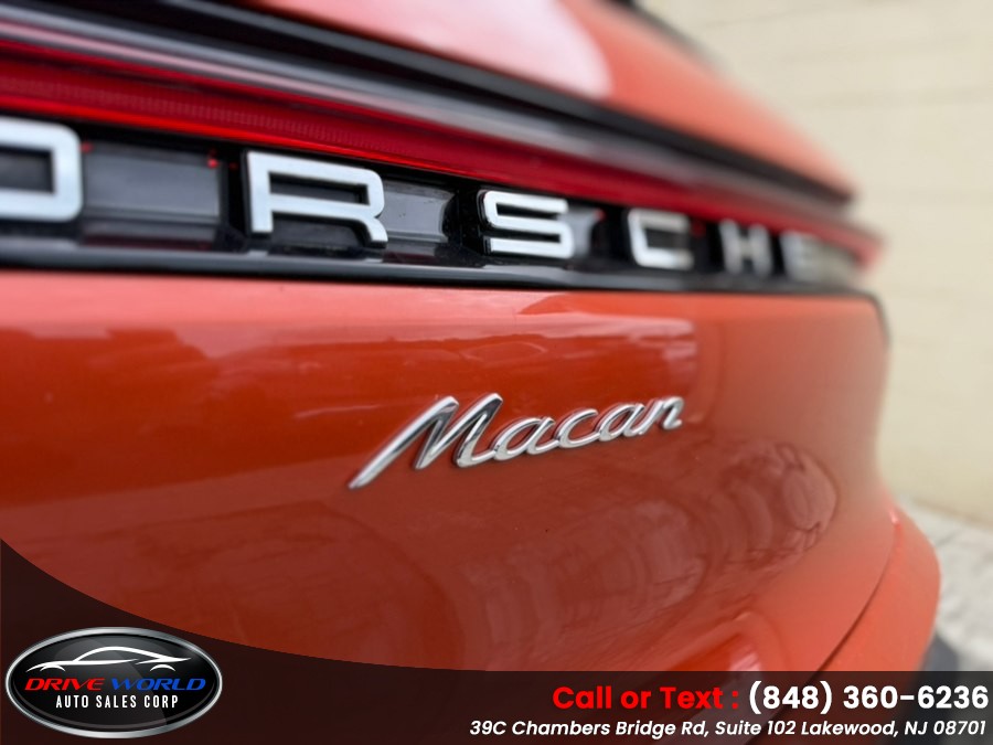 2025 Porsche Macan Base - Photo 9