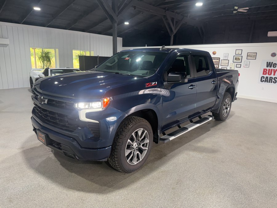 Used 2022 Chevrolet Silverado 1500 in Pittsfield, Maine | Maine Central Motors. Pittsfield, Maine